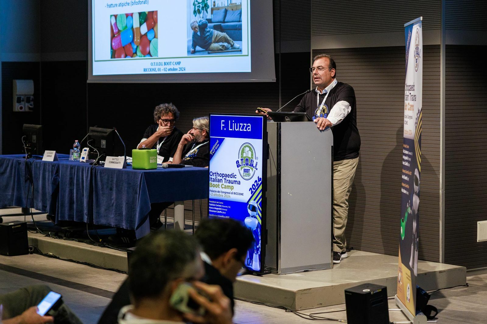 Il Dott. Liuzza relatore a un congresso di ortopedia